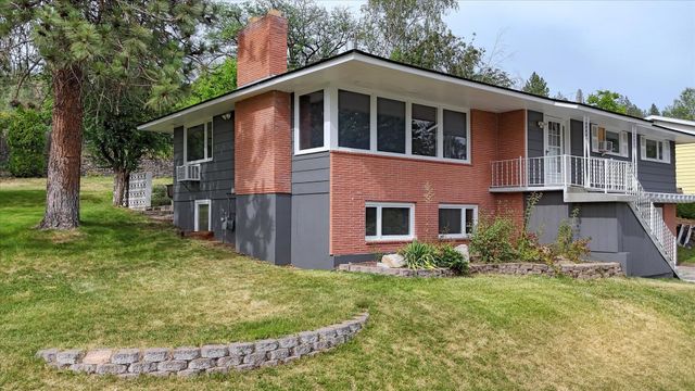 3014 W Weile Ave, Spokane, WA 99208