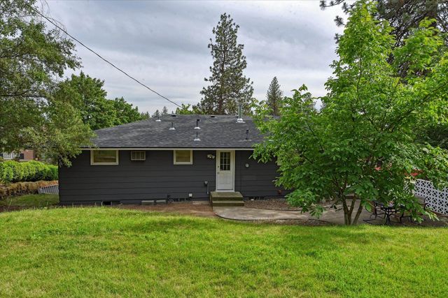 3014 W Weile Ave, Spokane, WA 99208