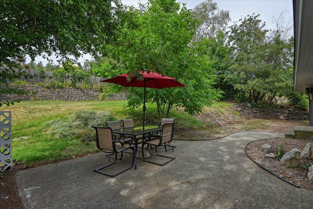 3014 W Weile Ave, Spokane, WA 99208