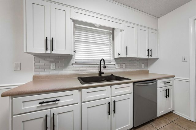 6303 Countryside Drive, North Little Rock, AR 72116