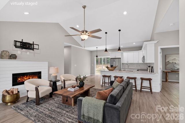 2119 South Road, Morganton, NC 28655