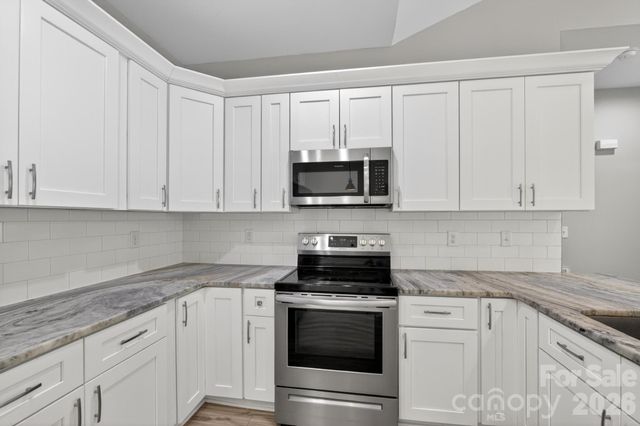 2119 South Road, Morganton, NC 28655