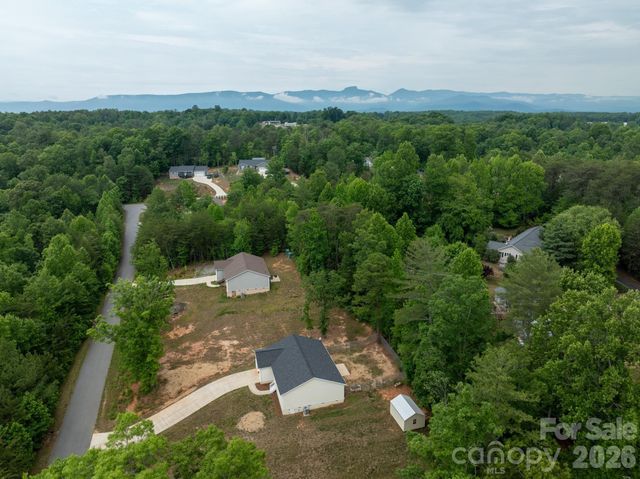 2119 South Road, Morganton, NC 28655
