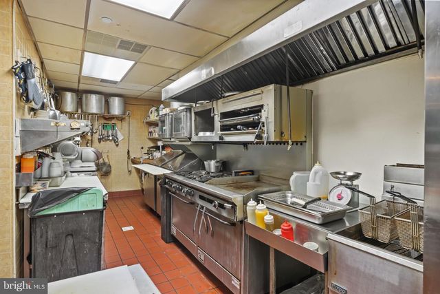 1 MILL CREEK ROAD, Morrisville, PA 19067