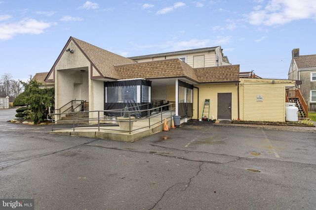 1 MILL CREEK ROAD, Morrisville, PA 19067