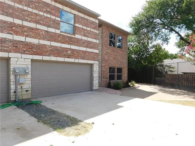 2240 Jackson Circle A, Carrollton, TX 75006