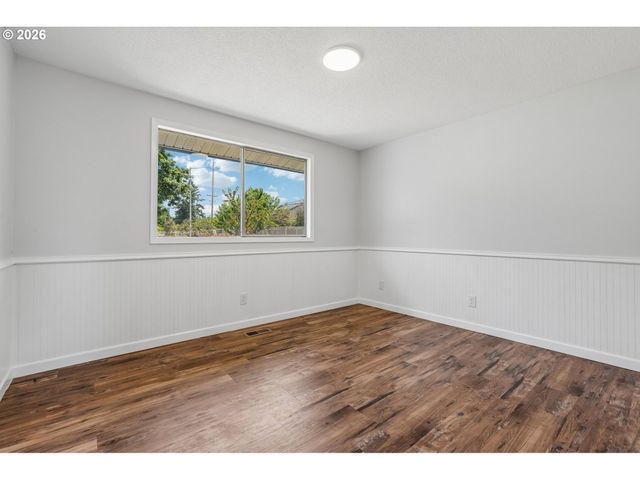 2815 Ne 124TH Ave, Vancouver, WA 98682