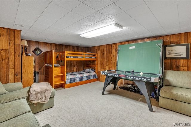 84 Carriage Cir, Amherst, NY 14221