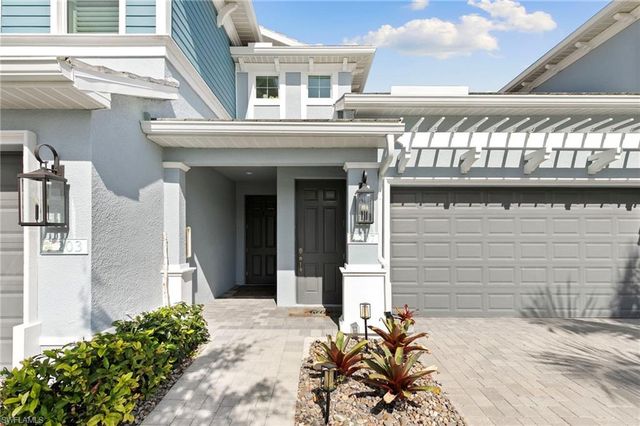 2567 Seychelles DR 207, Naples, FL 34112