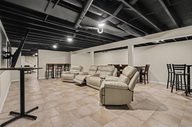 128 Chapel Hill Drive, Battle Creek, MI 49015