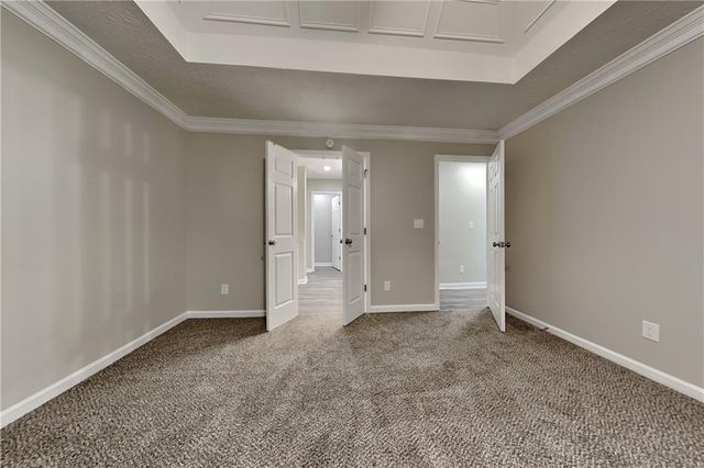 1304 Stephens Pond View, Loganville, GA 30052