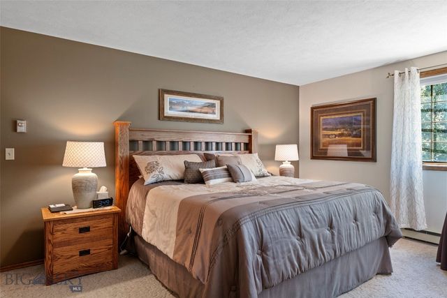 60 E Hitching Post Road, Bozeman, MT 59715