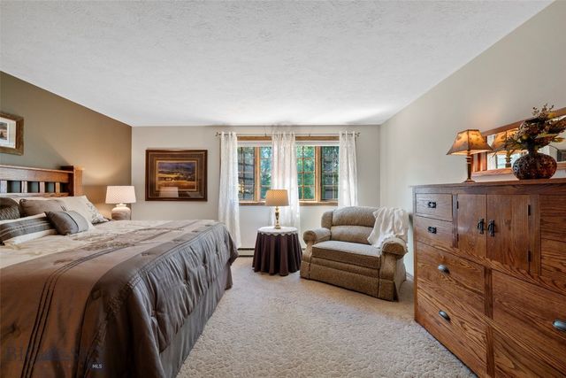 60 E Hitching Post Road, Bozeman, MT 59715