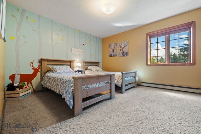 60 E Hitching Post Road, Bozeman, MT 59715