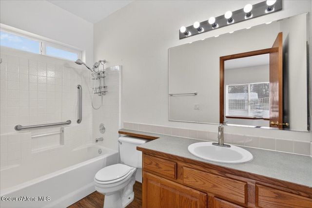 221 W Frontier TRL, Post Falls, ID 83854