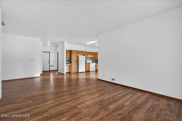 221 W Frontier TRL, Post Falls, ID 83854