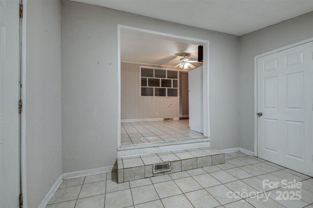 4808 Brooktree Drive, Charlotte, NC 28208