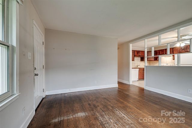 4808 Brooktree Drive, Charlotte, NC 28208