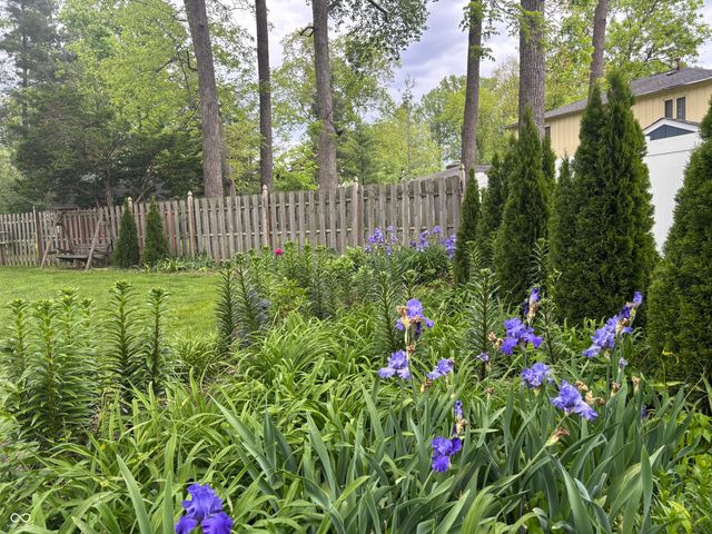 1525 South Drive, Columbus, IN 47201