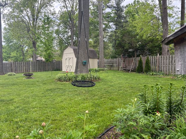 1525 South Drive, Columbus, IN 47201