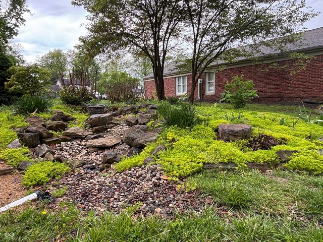 1525 South Drive, Columbus, IN 47201