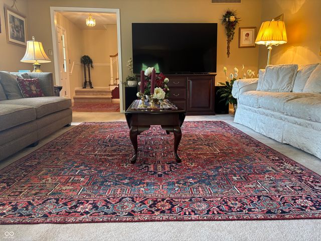 1525 South Drive, Columbus, IN 47201