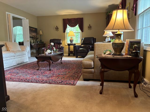 1525 South Drive, Columbus, IN 47201