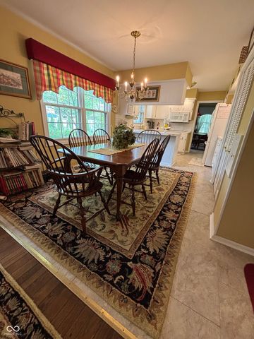 1525 South Drive, Columbus, IN 47201