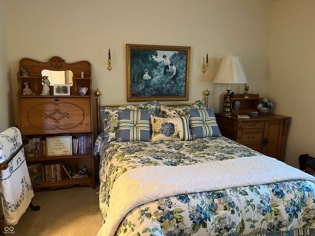 1525 South Drive, Columbus, IN 47201