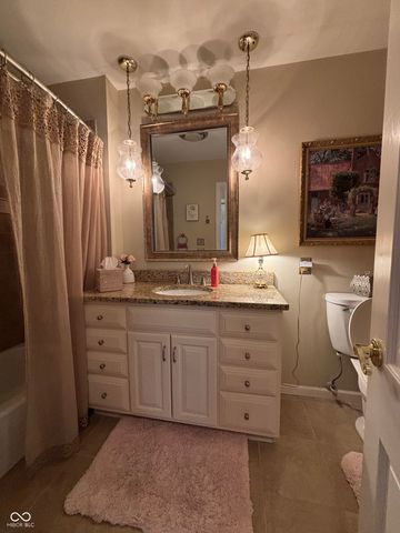 1525 South Drive, Columbus, IN 47201