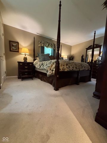 1525 South Drive, Columbus, IN 47201