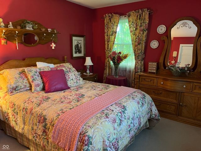 1525 South Drive, Columbus, IN 47201