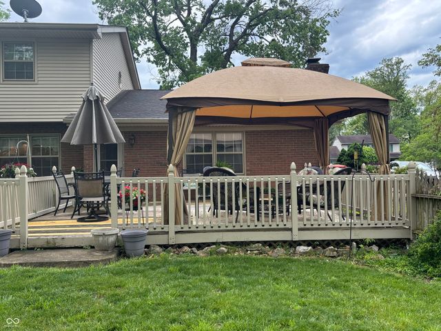 1525 South Drive, Columbus, IN 47201
