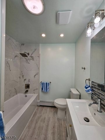 504 Edith Rd, Roxbury Twp., NJ 07850