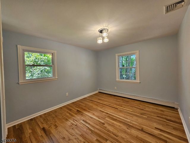 504 Edith Rd, Roxbury Twp., NJ 07850