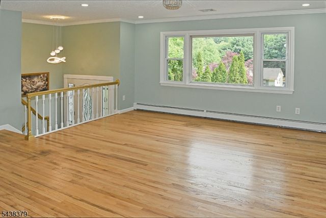 504 Edith Rd, Roxbury Twp., NJ 07850
