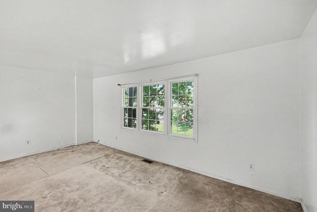 6545 GREYLEDGE CT, Alexandria, VA 22310