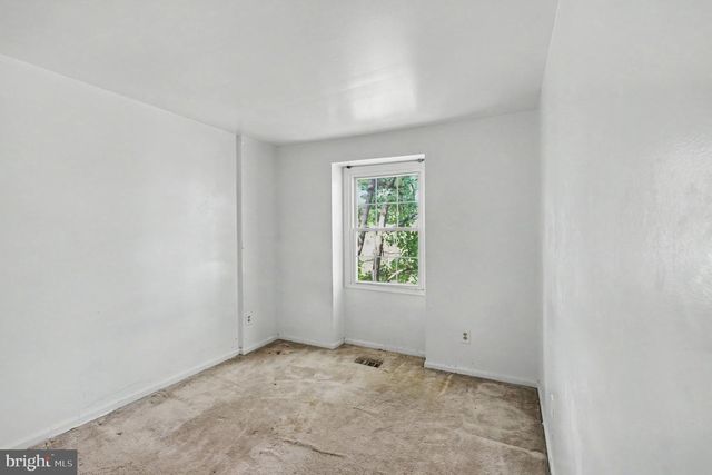 6545 GREYLEDGE CT, Alexandria, VA 22310