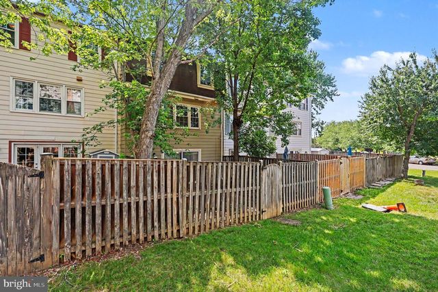 6545 GREYLEDGE CT, Alexandria, VA 22310