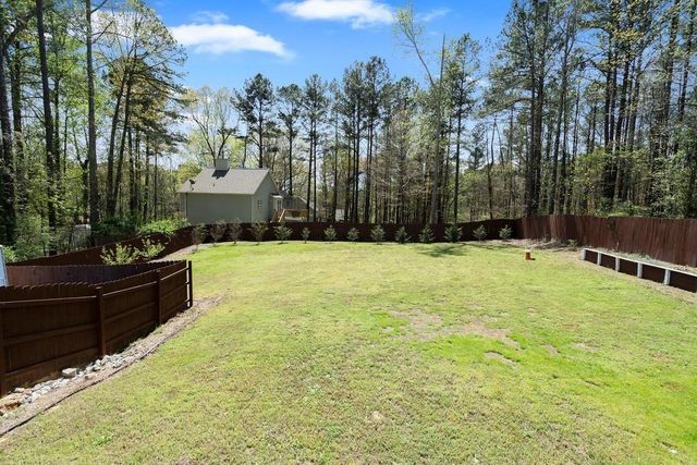 254 Amsterdam Way, Dallas, GA 30132
