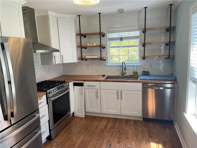 254 Amsterdam Way, Dallas, GA 30132