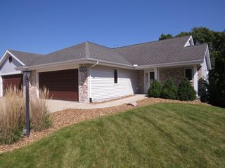 225 East Haven DRIVE #B, Watertown, WI 53094
