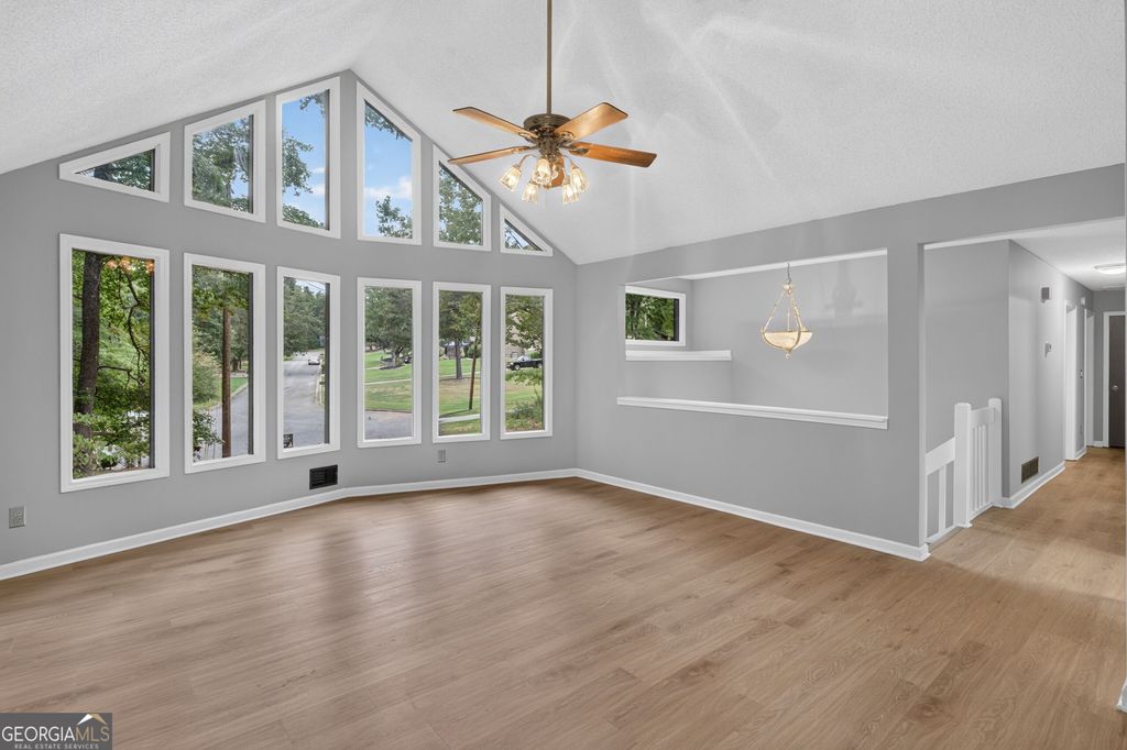 15 Hinton Court, Dacula, GA 30019 — photo 3
