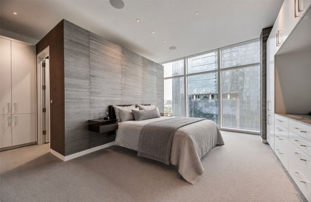 1918 Olive Street 1002, Dallas, TX 75201