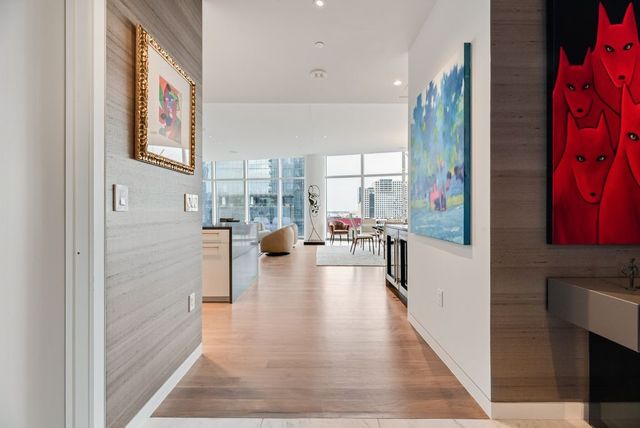 1918 Olive Street 1002, Dallas, TX 75201