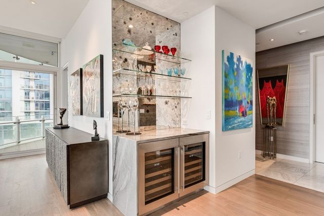 1918 Olive Street 1002, Dallas, TX 75201