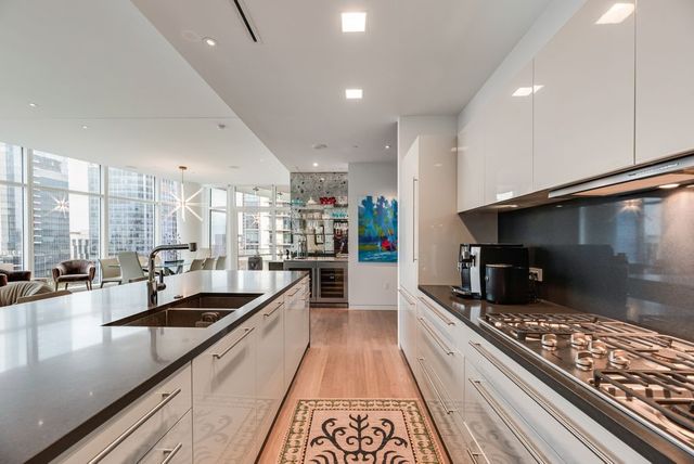 1918 Olive Street 1002, Dallas, TX 75201