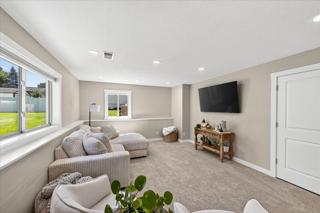 11166 Nikolas Avenue SE, Becker, MN 55308