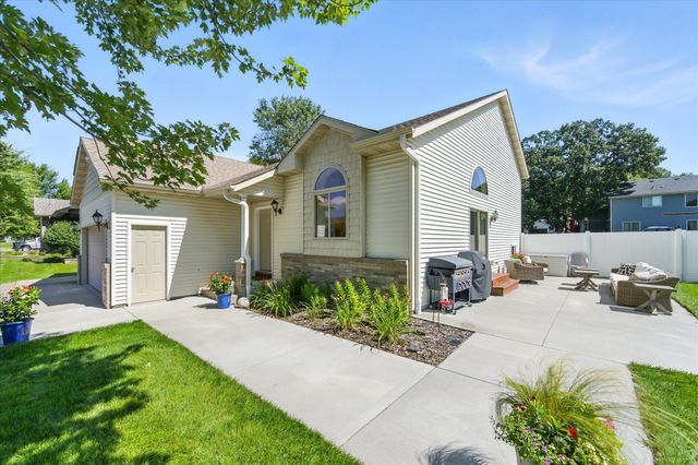 11166 Nikolas Avenue SE, Becker, MN 55308