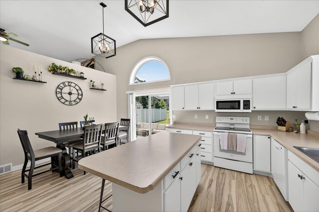 11166 Nikolas Avenue SE, Becker, MN 55308